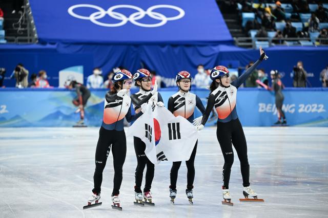 v站-韩媒欣慰后沈锡希时代接力夺银：新人进步2026可期